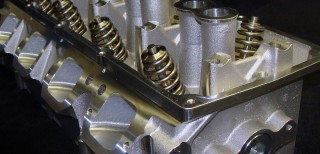 Thitek GIIIH "Bear" | Complete CNC Beehive Spring Cylinder Head Gallery